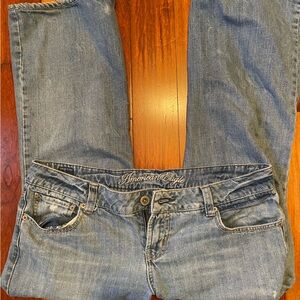 AE Vintage Favorite Boyfriend Jeans size 12 Flare